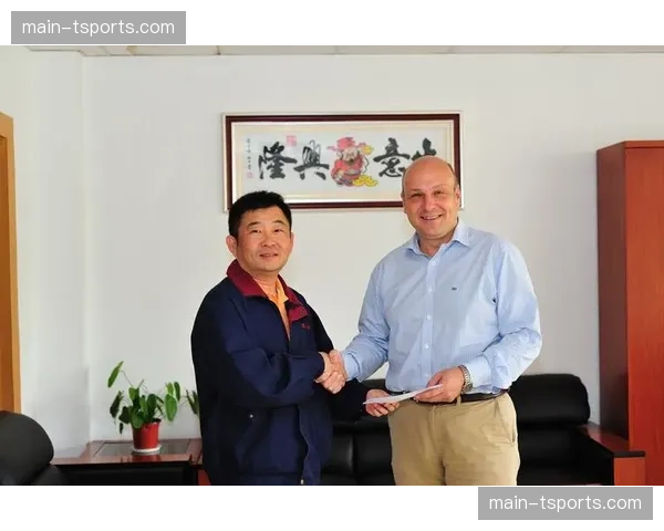 西班牙职业足球联盟与游戏公司续签合作协议